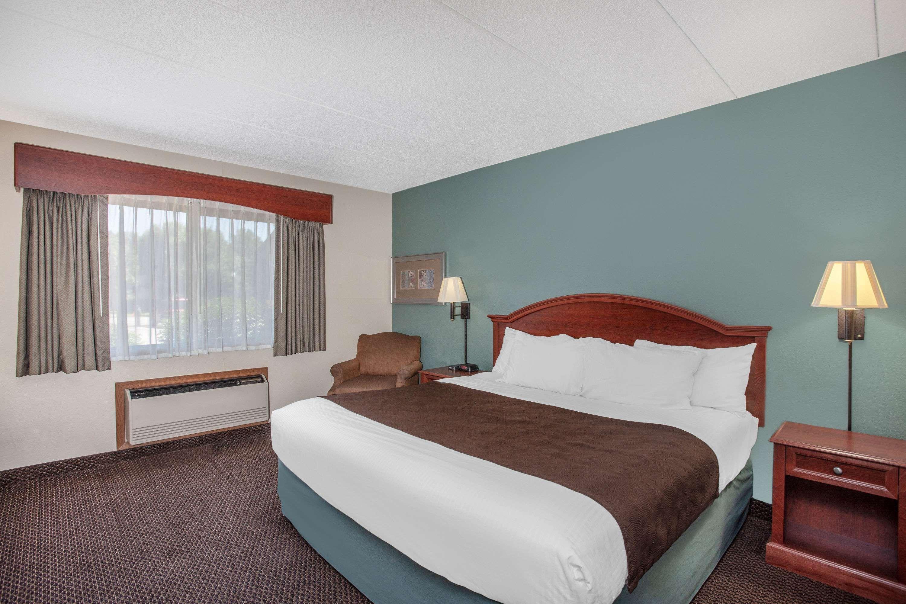 Americinn By Wyndham St. Peter Esterno foto